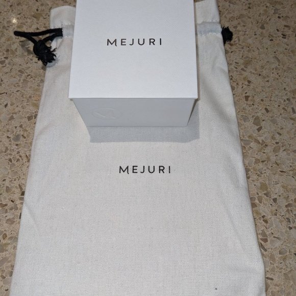 Mejuri Station Diamond Necklace - Picture 3 of 5